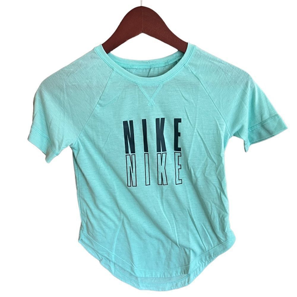 Nike Drifit seafoam green short sleeved t-shirt girl’s small